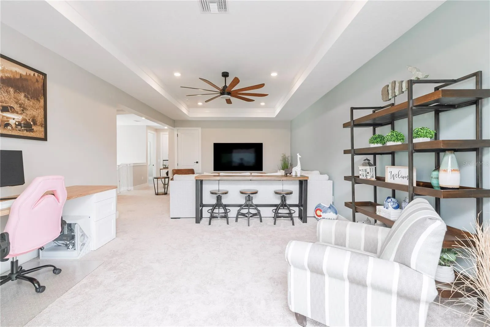 Upstairs bonus room.