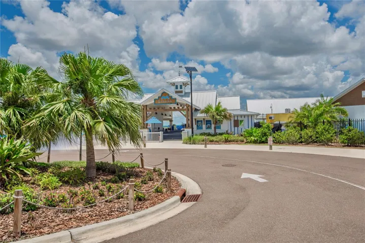 Entrance to Mirada Lagoon.