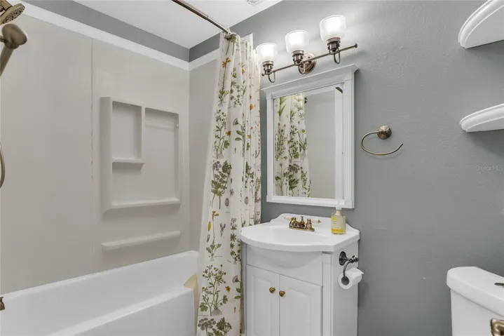 Bathroom 2