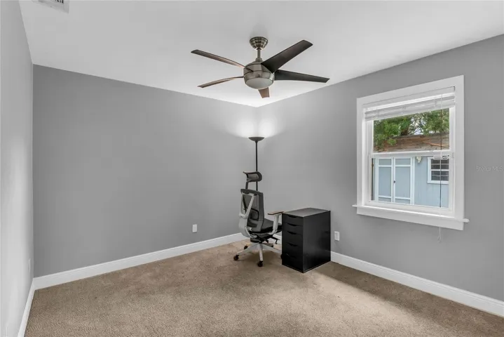 Office/Bedroom 3