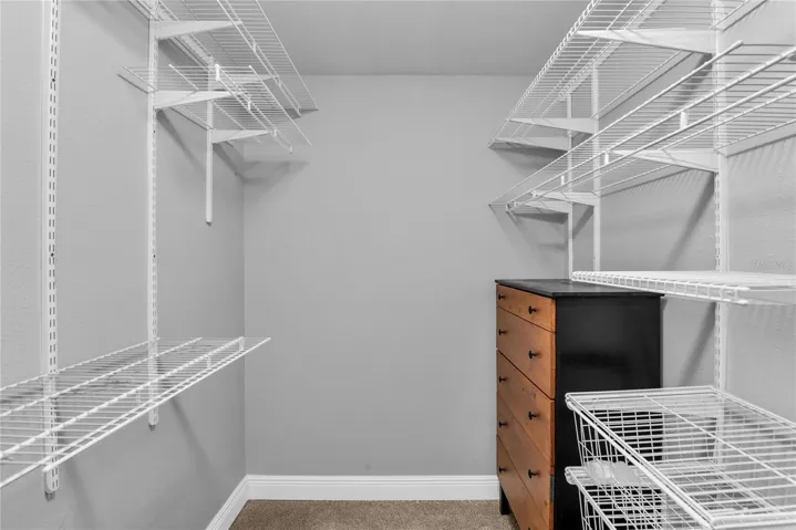 Walk-in Closet