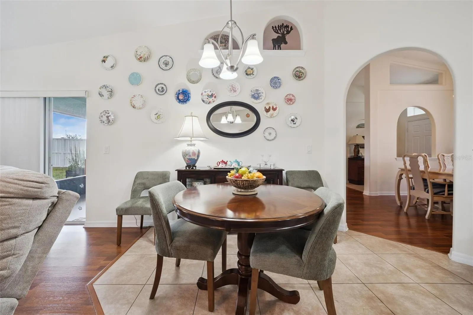 Breakfast Nook