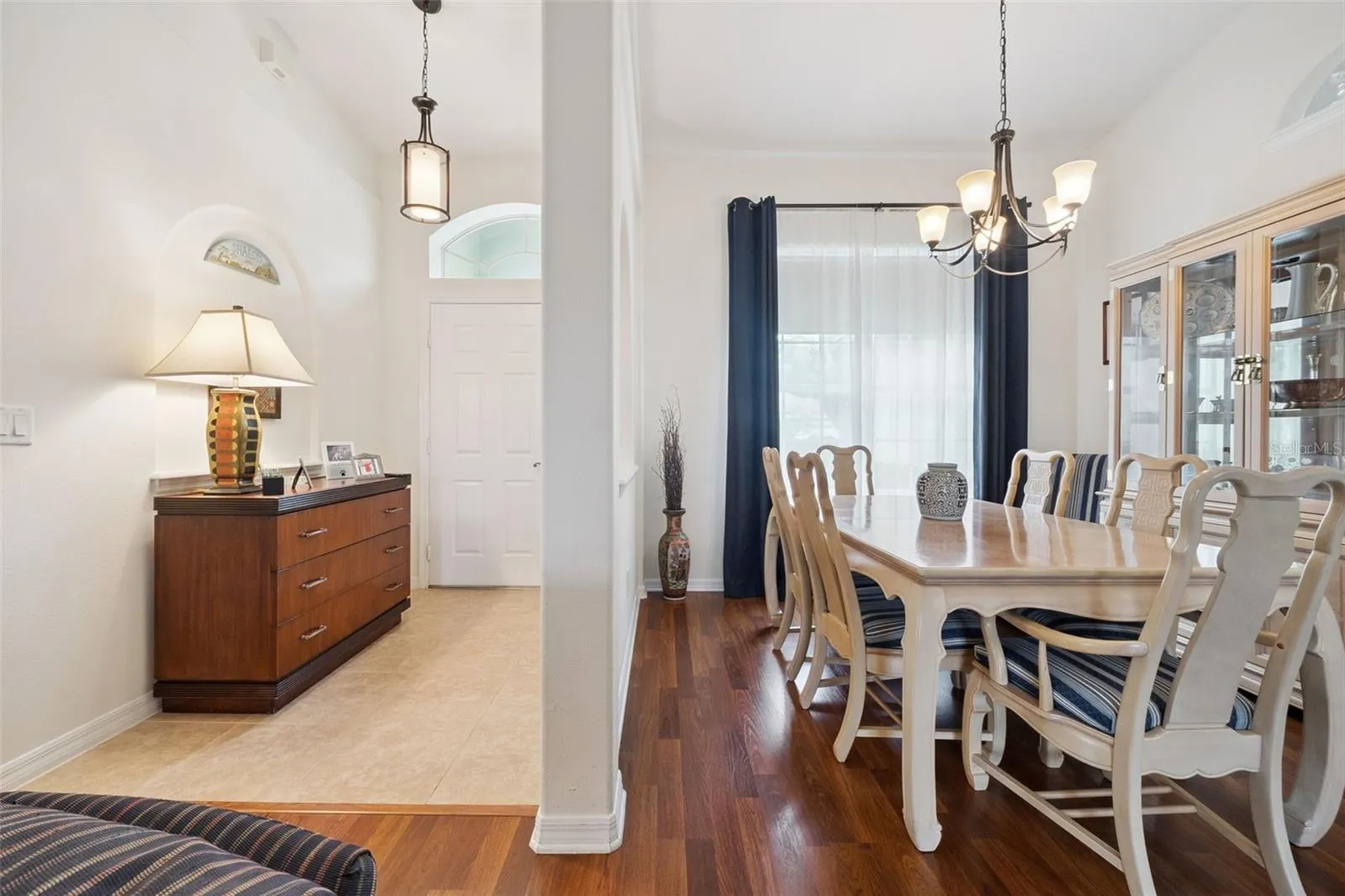 Formal Dining