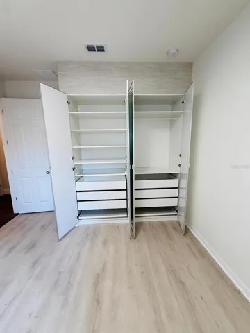 Bedroom 4 (1st floor)