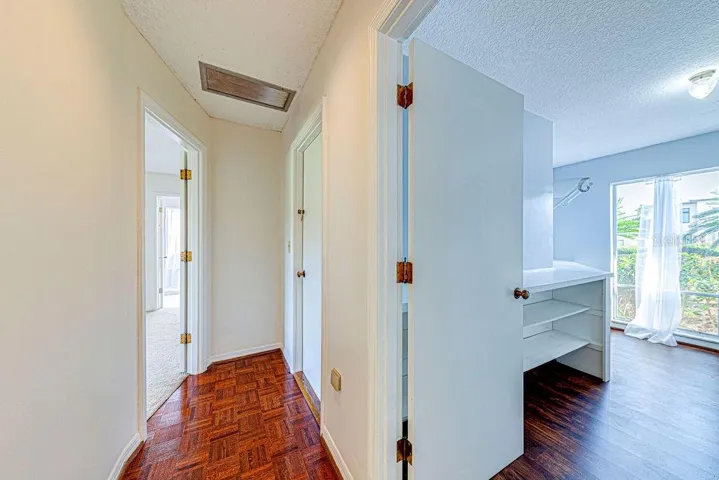 Hallway to bedrooms