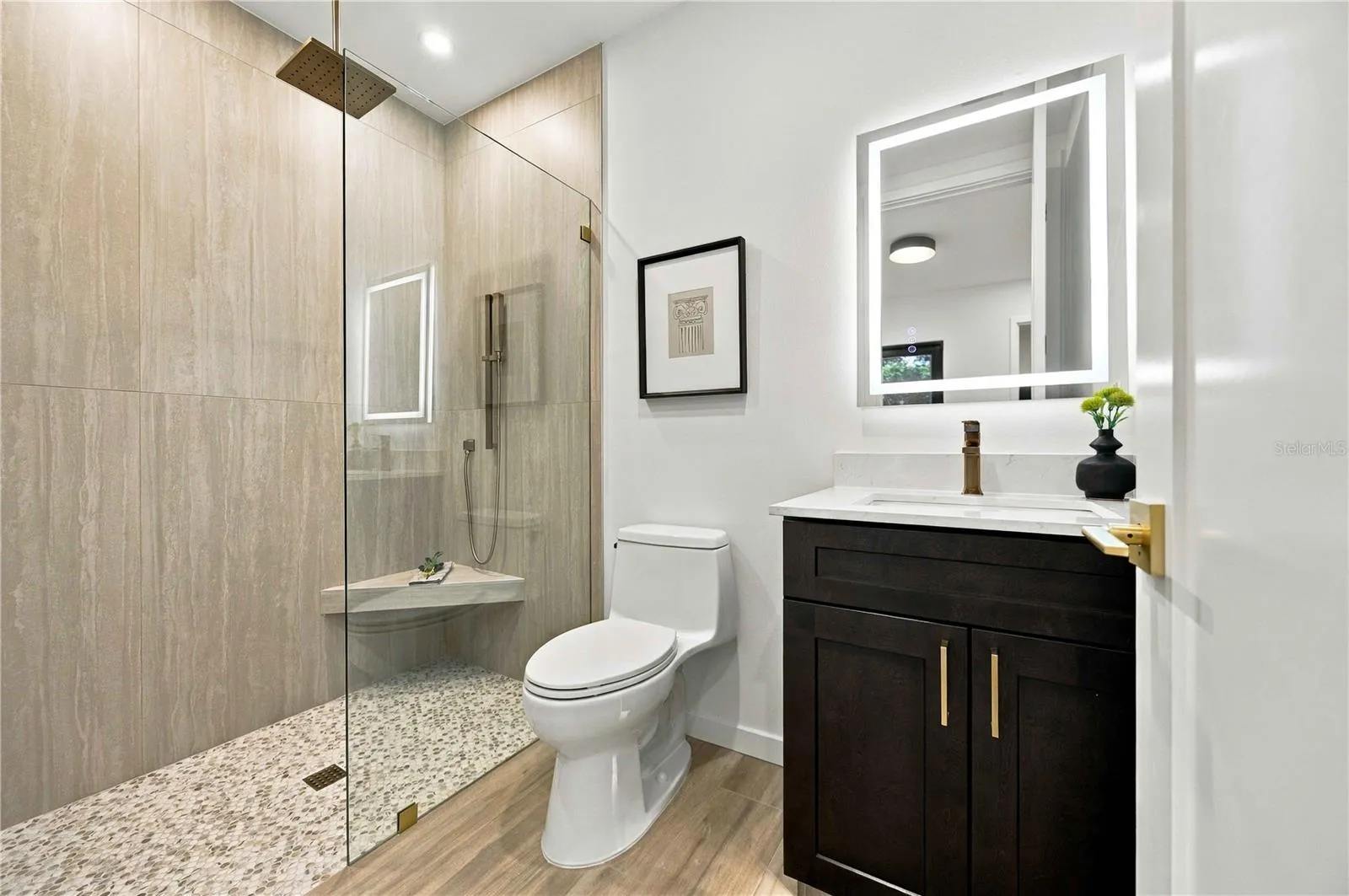 2nd Bedroom/ Office 1st floor & Bathroom (#2)