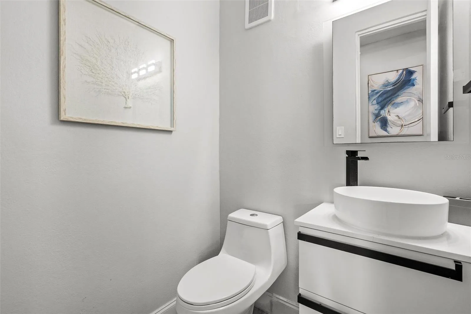 Powder Room