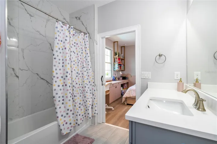 #5 Bedroom en-suite