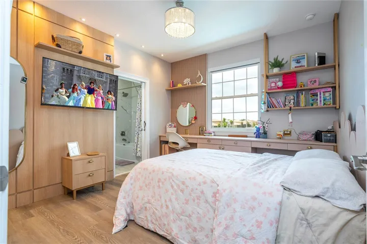#5 Bedroom en-suite