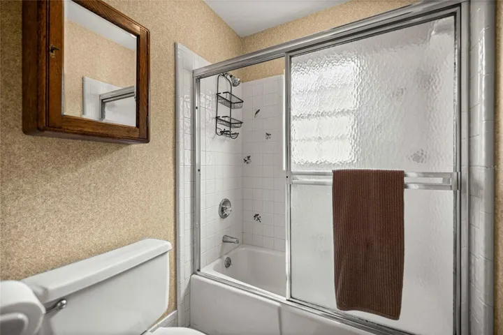 Guest bathroom, separate area for shower and toilet