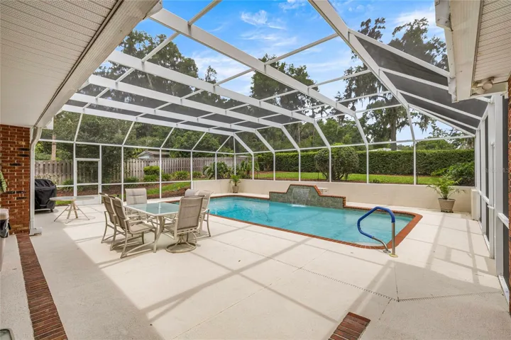Pool with Water Fountain Feature