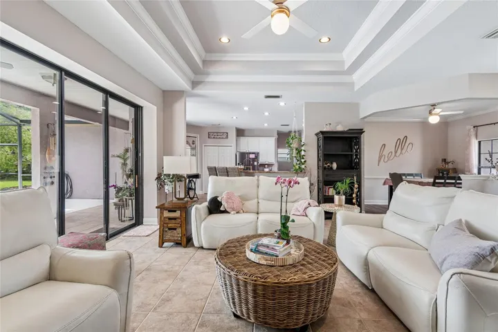 Living Room/Kitchen