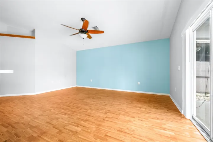 Living Room 14x17