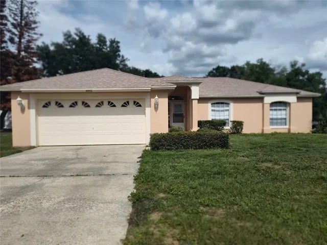FRONT VIEW W DRIVEWAY