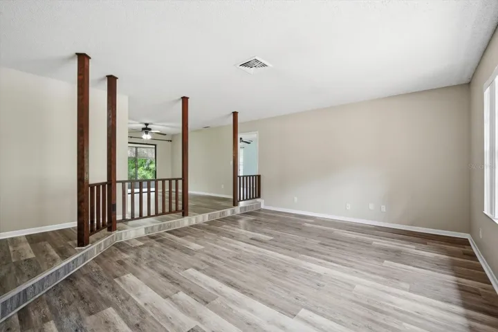 Formal Living Room/Flex Space