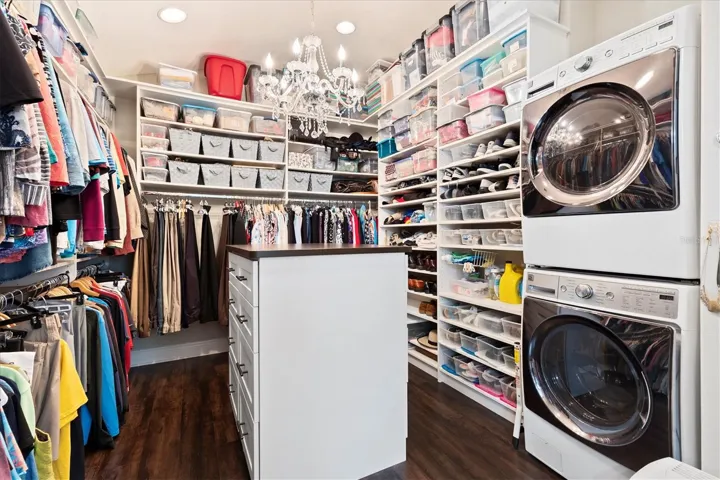 Master Custom Closet