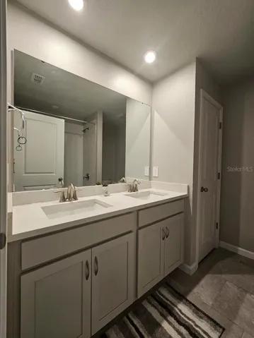Bathroom #2