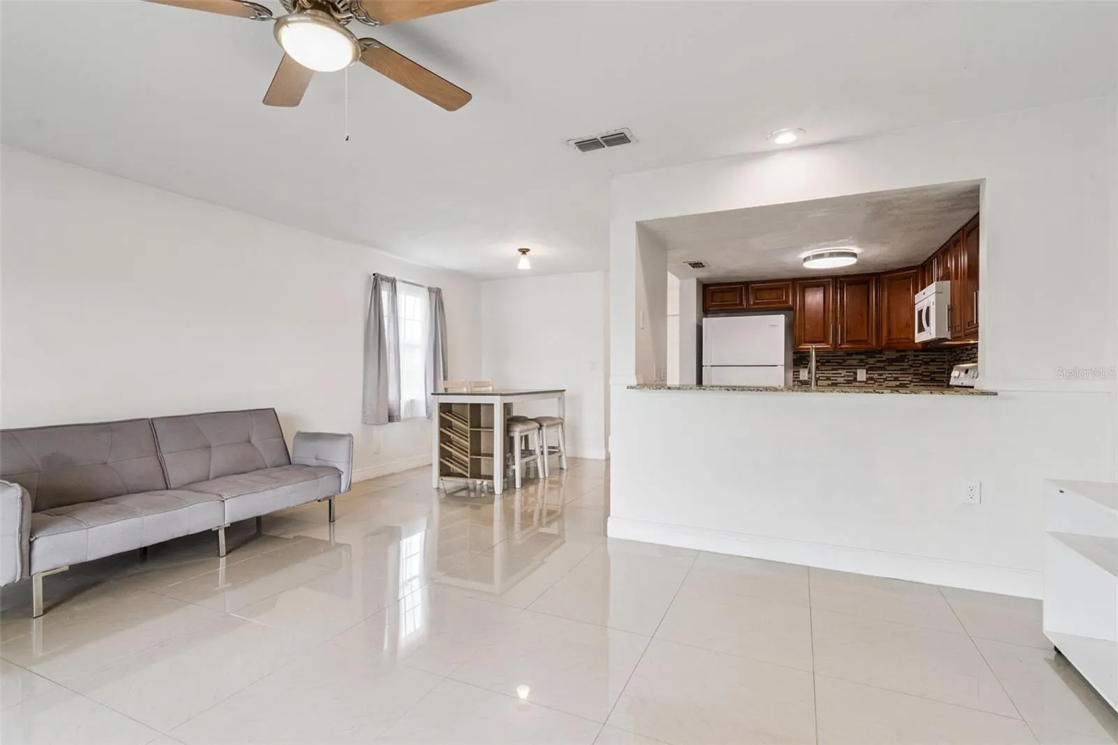 Living Room/Dining Room