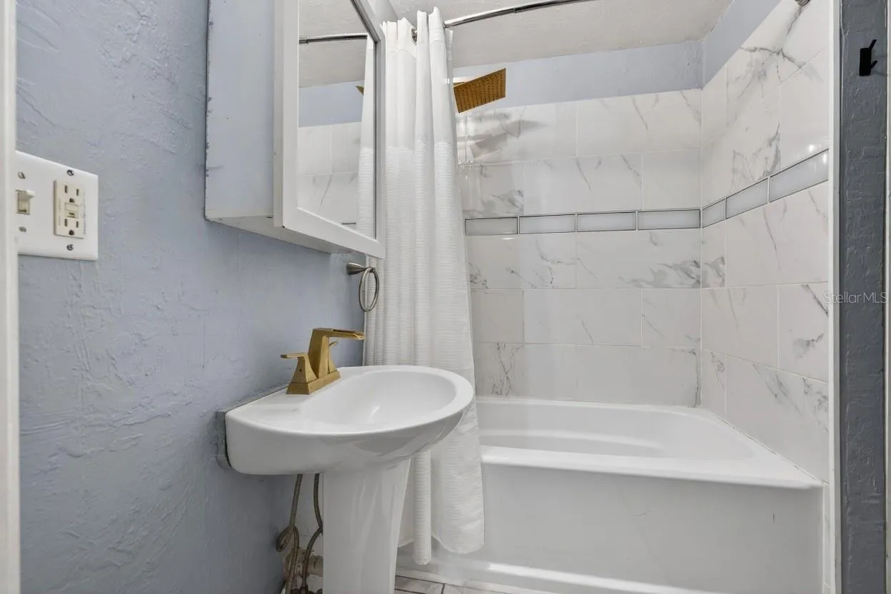 Hall Bathroom