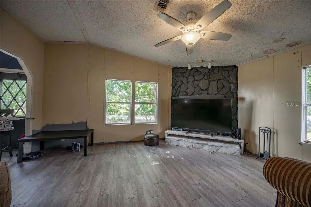 2210 D R Bryant Rd, Lakeland, Florida 33810 — photo 12