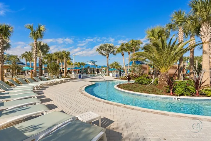 lazy river
