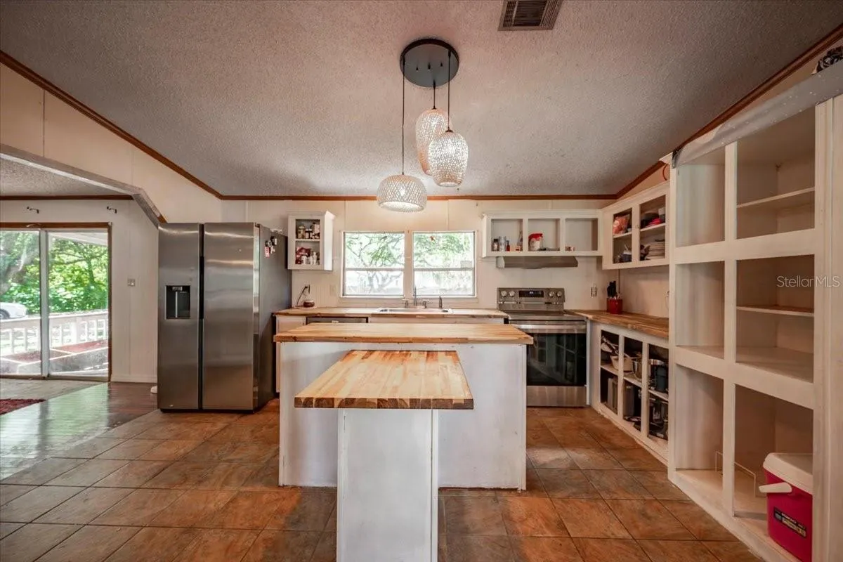2202 D R Bryant Rd, Lakeland, Florida 33810 — photo 9