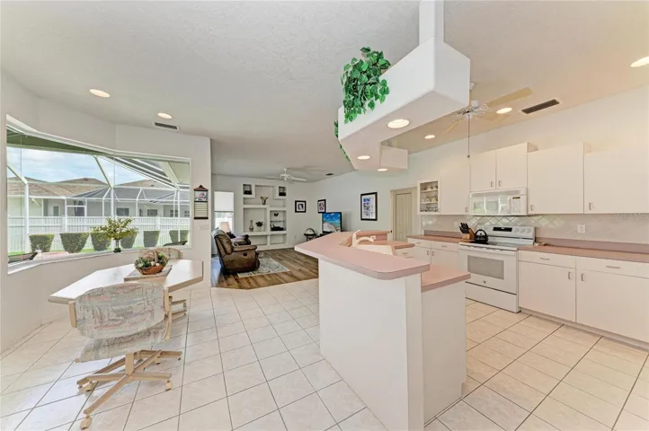Kitchen/Family Room