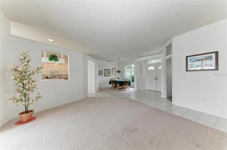 Living Room/Dining Room