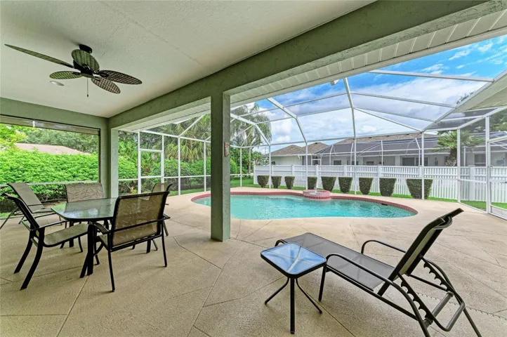 Lanai/Pool Area