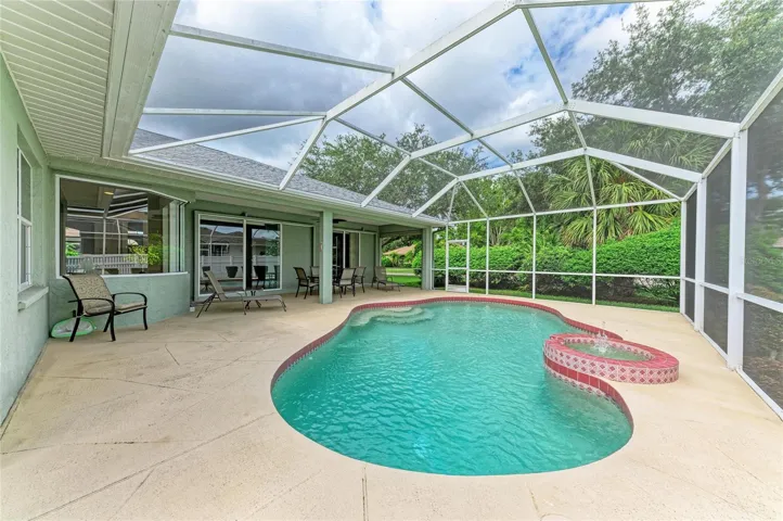 Lanai/Pool Area