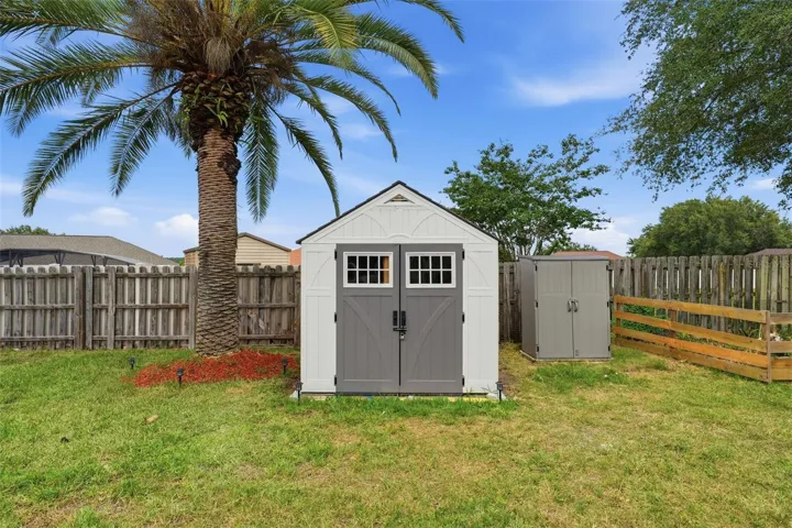 2 new sheds