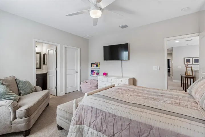 Bedroom 3 - with en-suite bathroom