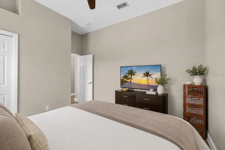 EN SUITE BEDROOM (AI FURNITURE)