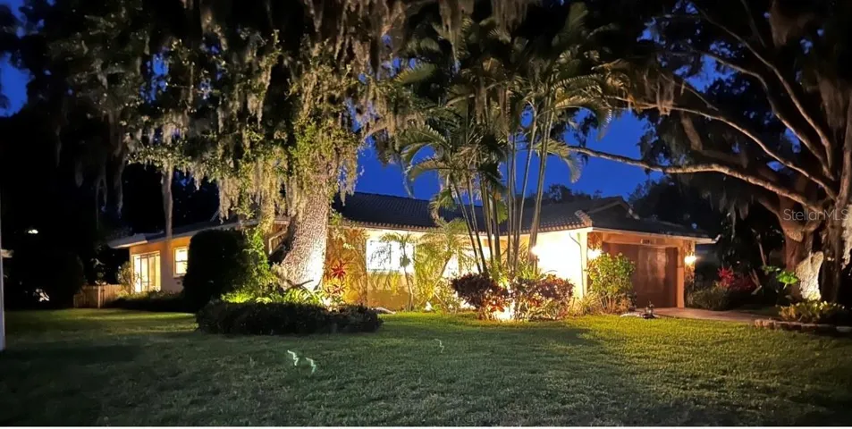 Great Location Close to all your conveniences.