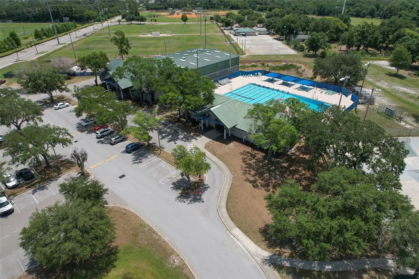 Land O' Lakes Recreation Center nearby (pool)