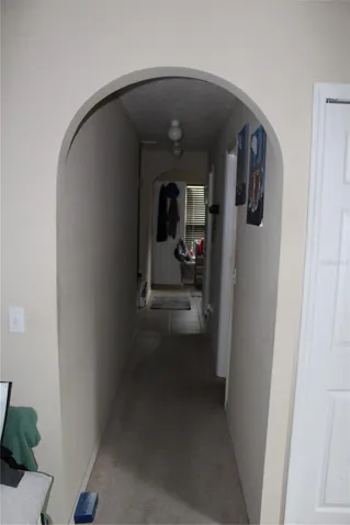 Hallway for dual Closets