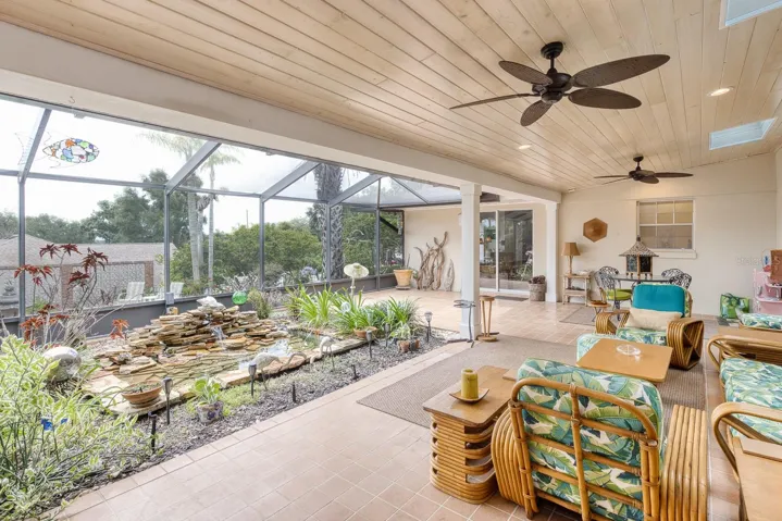 From Covered Lanai to Screened in Area