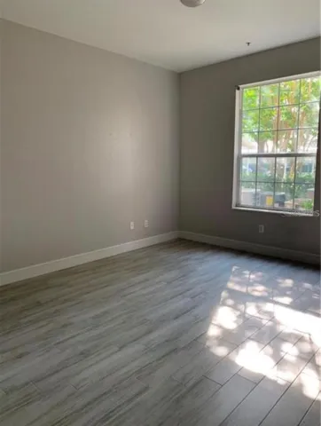 guest room 1