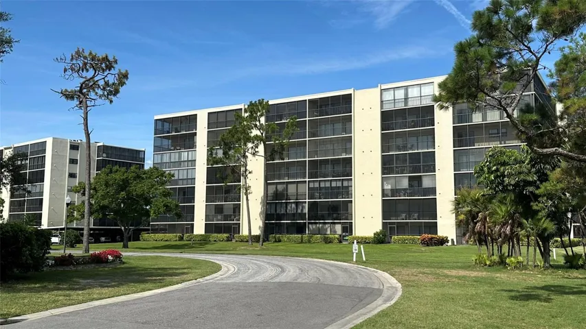 Building 3400 Waterview, Sunrise, and Golf Course Porch Side.