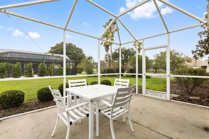 Screen in Patio