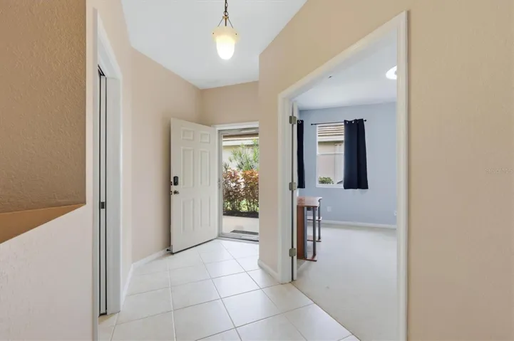Entry way