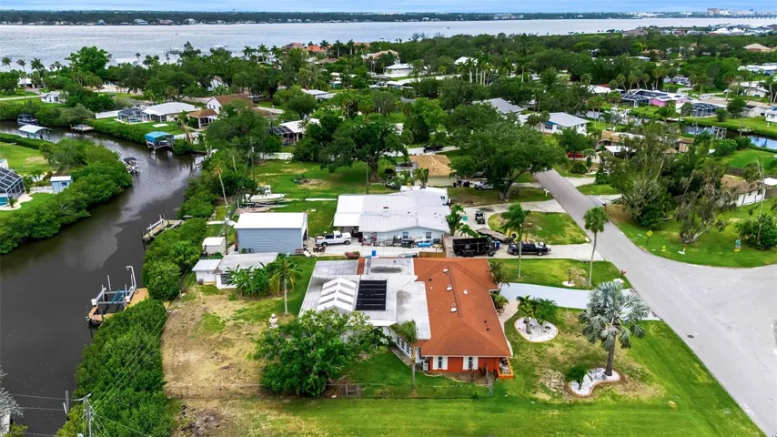 .44 of an acre, No HOA, direct access to Manatee River and community boat ramp!