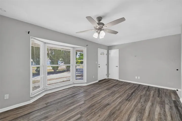 Large Front Family room