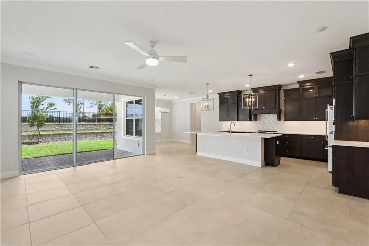 Living Room/Kitchen
