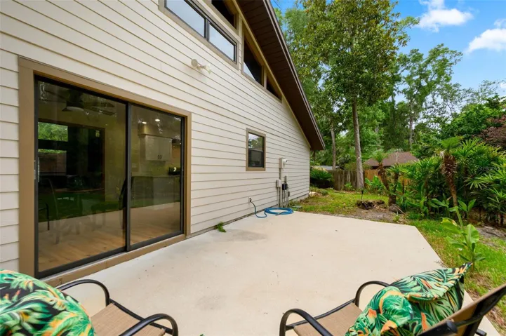 Open rear patio
