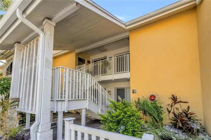 Building 47, upstairs, unit i