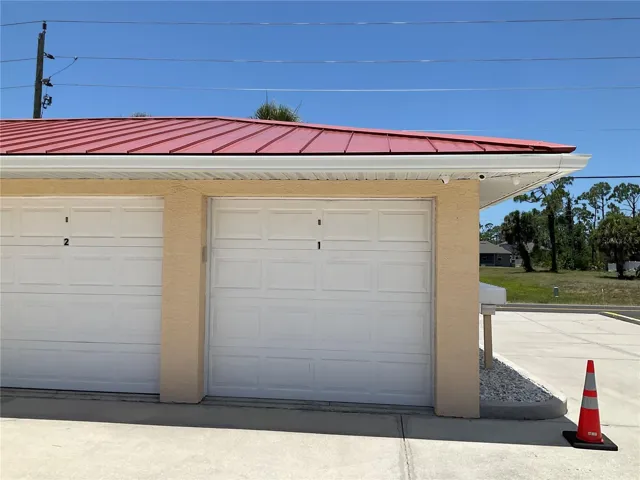 Garage #1