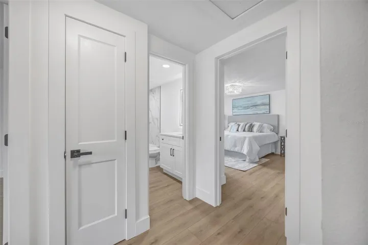 2nd Floor hall