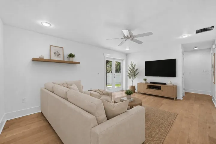 Living room - virtually staged