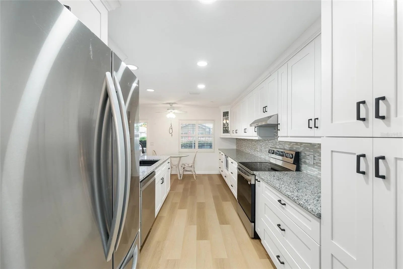 Appliances were all replaced with LG 9/23.